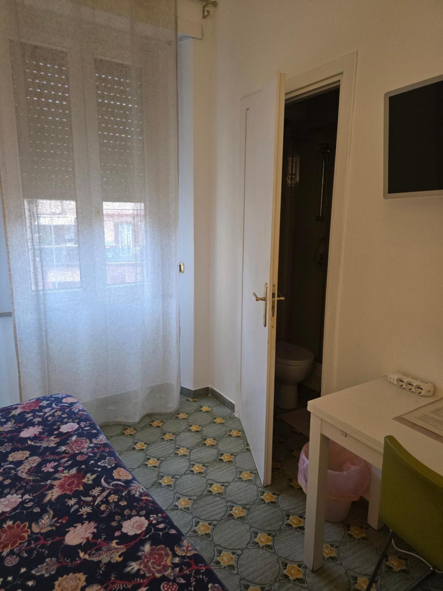 Appartamento Esquilino di Busby Yan Roma Esterno foto